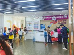 -缤纷鸟美术书法(汉神购物广场校区)