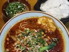 -重庆石磨豆花庄(乔庄店)