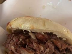 -闫家驴肉老店(华电一校店)