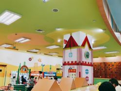-莫莉幻想儿童乐园(武汉经开永旺店)