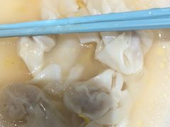 -小杨生煎(金山百联购物中心3楼店)