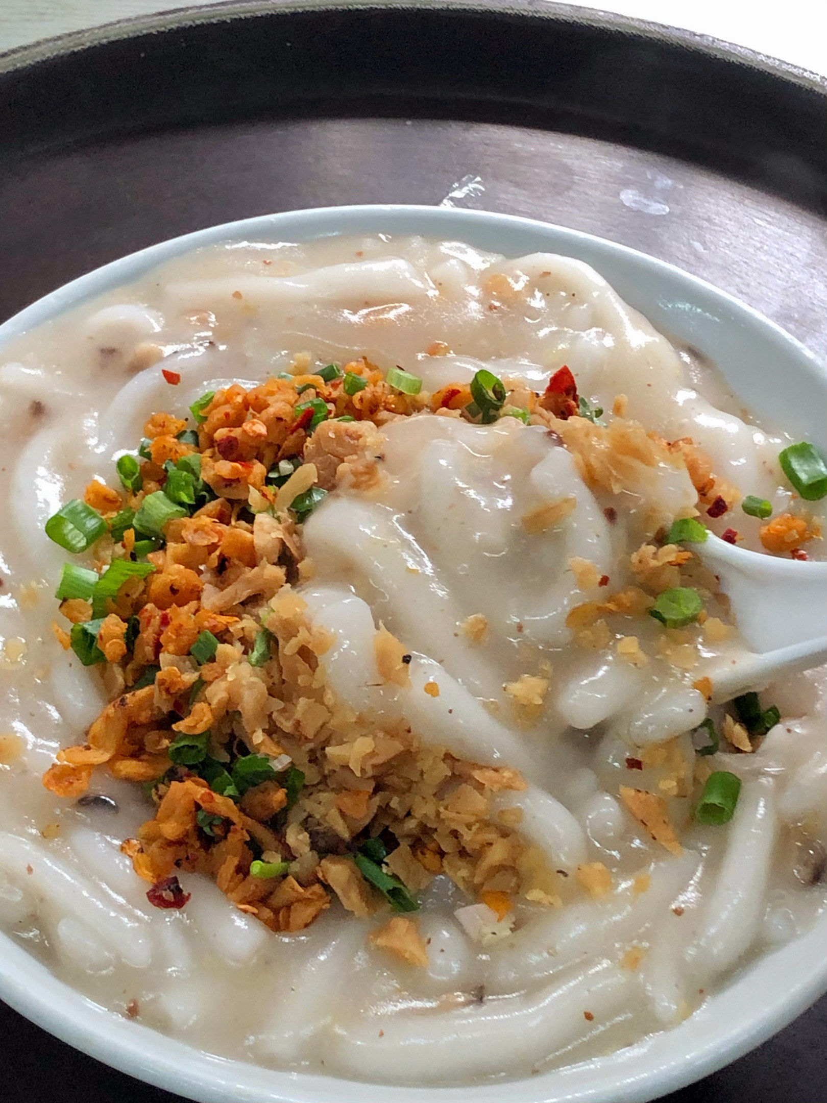 吃了个米其林推荐的西关濑粉,其实不是很吃