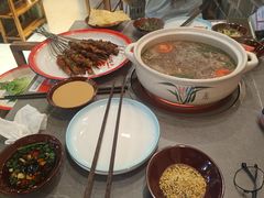 -许大亮淄博烧烤·自助鲜牛肉火锅(大江东宝龙店)
