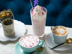 玫瑰草莓牛奶-La Postre(上环店)