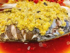 双色鱼头-建辉湖南土菜馆(南大街店)