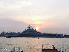 -泰达航母主题公园