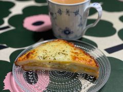 鸡蛋芝士三角-巴黎贝甜(阳光上东店)