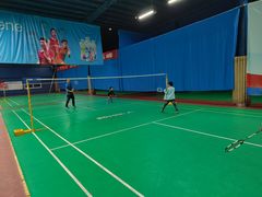 -铸信羽毛球俱乐部