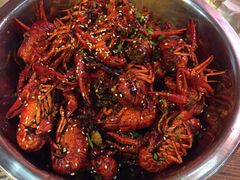-巴厘龙虾·榜首油焖大虾(音乐学院·沿江酒馆店)