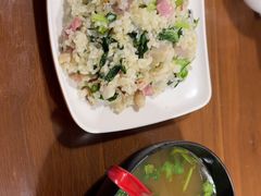 -舒蔡记生煎菜饭(云南中路店)