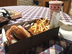 -In-N-Out Burger(LAX)