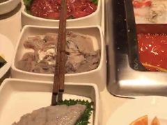 -海底捞火锅鲜切牛肉主题店(长寿路店)