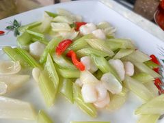 -七的湖·晚芳亭·阳澄湖农家菜·大闸蟹(莲花岛店)