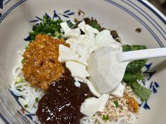 -蜗牛小馆醉乡民谣云南菜(惠新西里店)