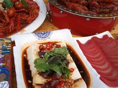 -满盆龙虾烧烤小串(宏伟路第一直营店)
