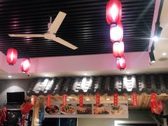 大堂-爆炸头阿姨小四川正宗川味小吃(无任何分店)