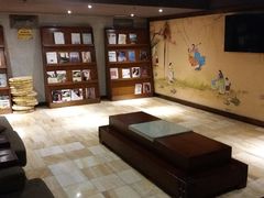 -盛彼得温泉度假酒店