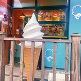 送完上课的间隙，发现了这家满精致的小店