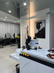 -U·NI SALON 造型