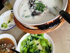 -天乐农家鱼头王(天目湖店)