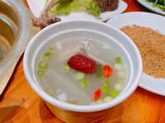肚包肉-一群羊手扒肉·火锅·早茶(远东公寓店)