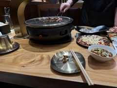 -青瓦餐厅·生鱼片·韩园烤肉(西塔店)