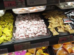 -老婆大人量贩零食连锁(萧山临浦店)