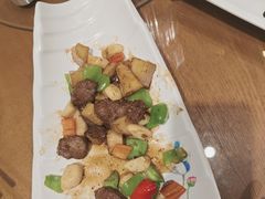 -赶海部落海鲜城(海阳路店)