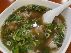 酸汤菜肉馄饨-馄饨侯(广渠门店)