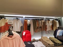 -ZARA(凯德乐峰广场店)