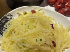 -聚汇三少·龙虾·中餐厅(莫邪路新天地店)