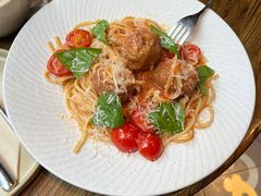 -Brut Eatery Wine Bar & Restaurant (建国东路店)