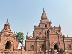 -一寨两国风景区