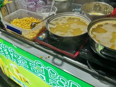-吴山路夜市