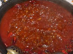 -旧街市鲜货老火锅(大光路店)