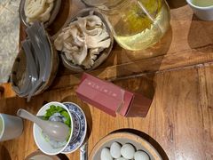 -城墙拐拐火锅(三峡广场黑金冠店)