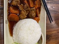 红烧牛肉饭套餐-李先生牛肉面大王(北京站售票厅餐厅)