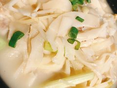 糯米笋煨香猪肚-漓江又一軒·广西菜·桂林米粉(梅林店)