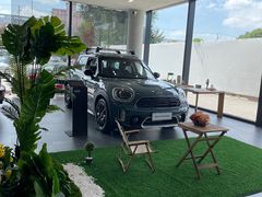 -上海宝诚中环BMW·MINI4S店