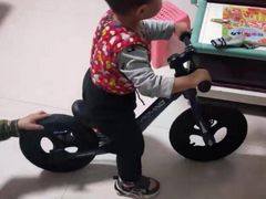 -八爪矩阵极限运动馆·儿童平衡车·感统训练(南海子公园校区)