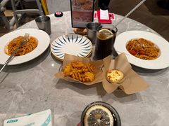 -必胜客(尹山湖歌林公园店)