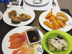 -小天鹅戴斯酒店鲸鲨百汇创作料理