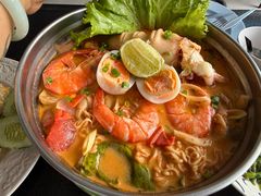 -Kat's Kitchen