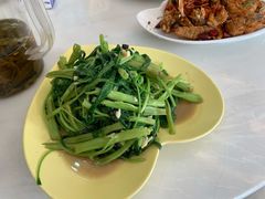 -覃记海鲜美食餐厅