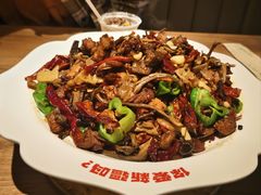 -巴扎屋大盘鸡·新疆菜(汇嘉时代店)