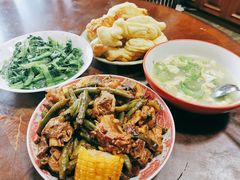 -爱月宝月嫂·育儿嫂(哈尔滨总店)