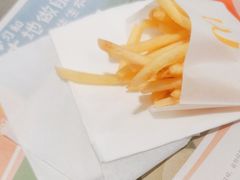 -麦当劳(龙洞店)