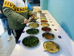 自助调料区-屋头串串(龙潭寺店)