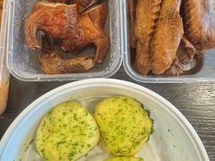-荣誉海鲜酒楼(海湾店)