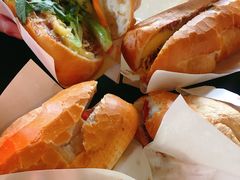 -Bánh Mì Huynh Hoa